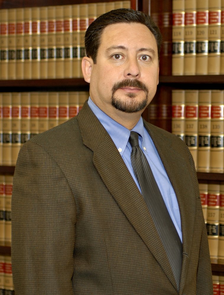 Robert J Campos & Associates