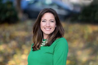 Philadelphia Small Business Lawyer Sarah E. Holmes